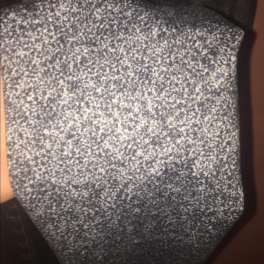 Gray LuluLemon leggings- High waisted - Picture 3 of 3
